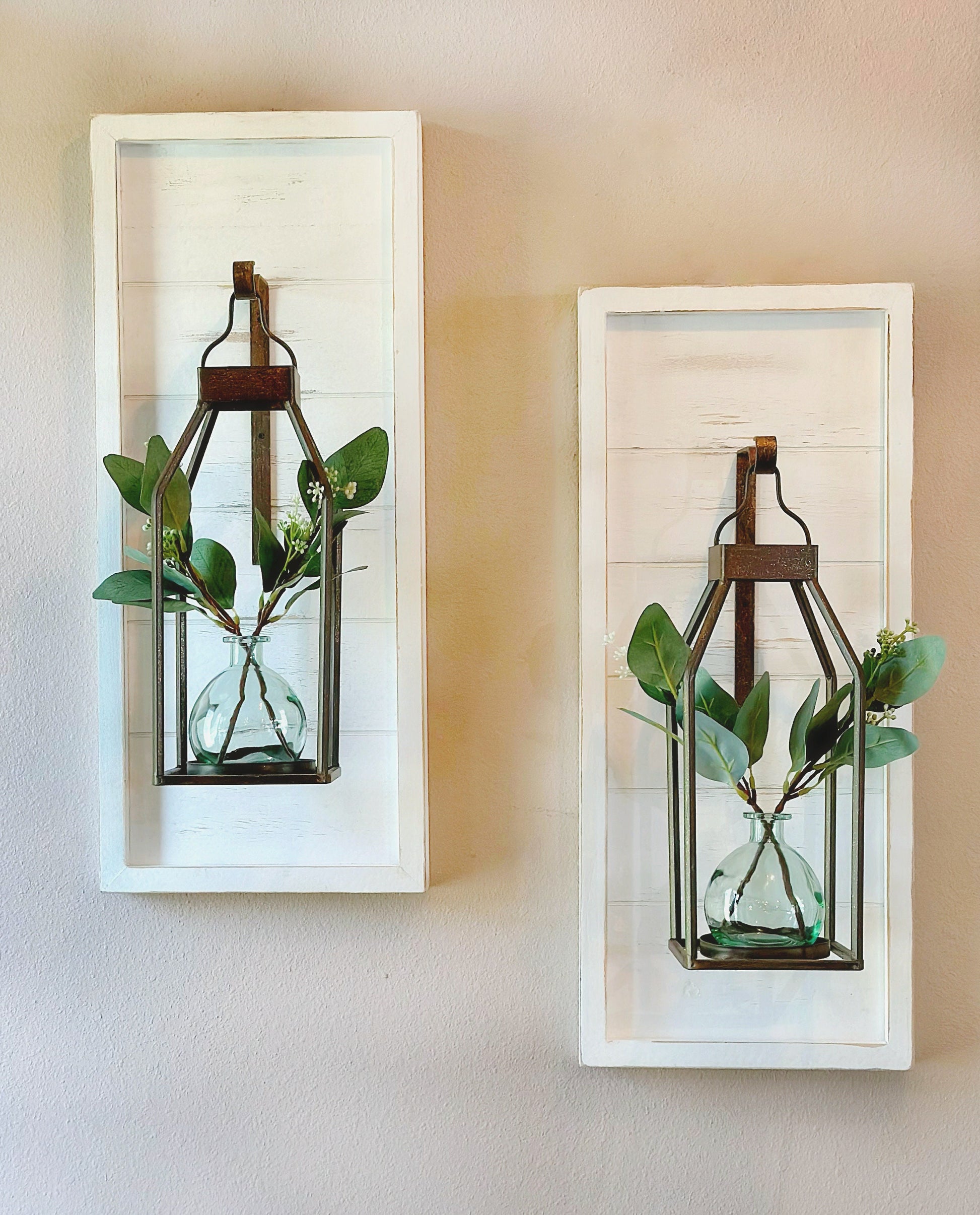 White Farmhouse Sconces, Glass Vase, Farmhouse Wall Decor, White Sconce, White Shiplap, Sconce Lantern, Glass Vase with Eucalyptus